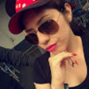 Meet your Posher, Fatima